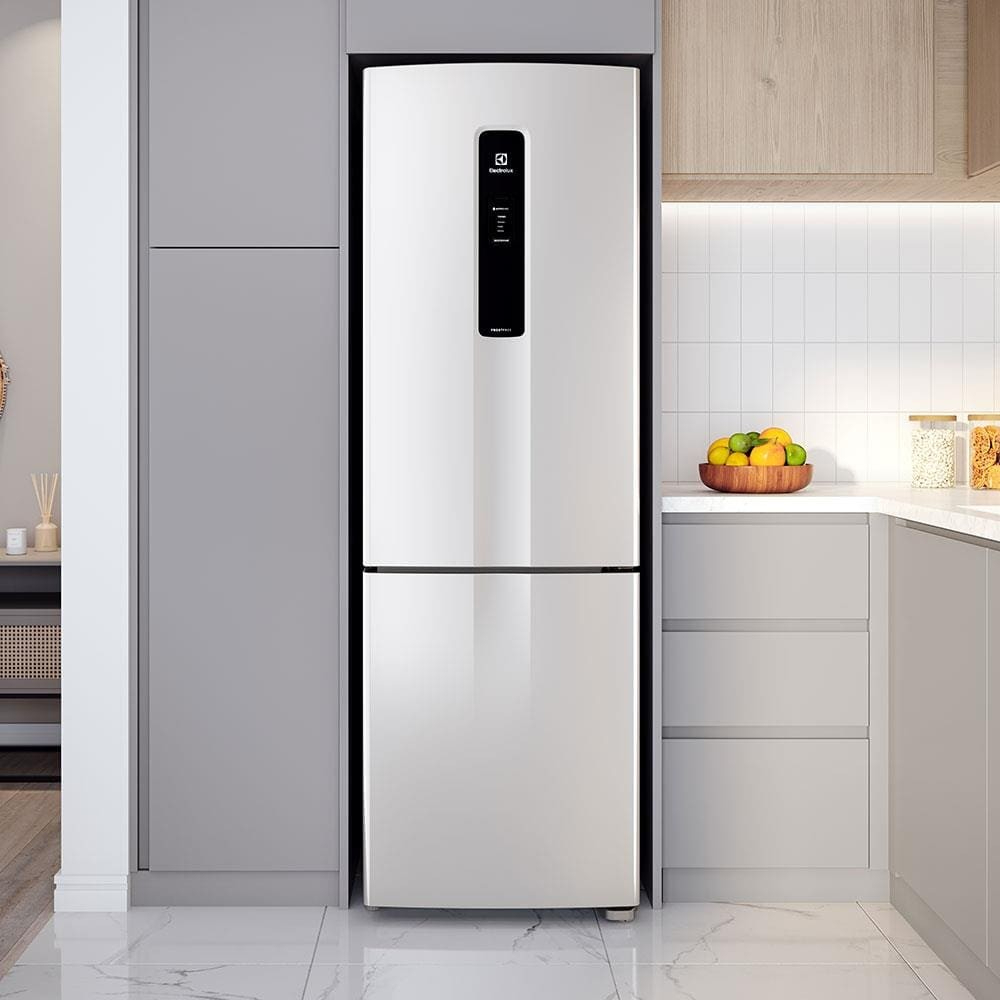 O atributo alt desta imagem está vazio. O nome do arquivo é A-geladeira-Electrolux-DB44-e-boa.jpg