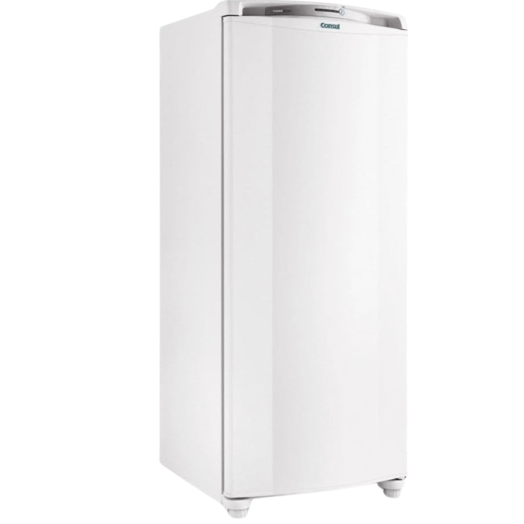 Geladeira Consul Frost Free 340L CRB36AB é Boa? Vale a Pena? Nós Aprovamos! Por Opinião Sincera / 05/13/2025 Se você está procurando uma geladeira econômica, funcional e de uma marca confiável, a Geladeira Consul Frost Free CRB36AB de 340 Litros pode ser a escolha ideal para sua cozinha. Neste review completo, vamos explorar os principais pontos sobre esse modelo, responder às perguntas mais frequentes e mostrar por que ela tem conquistado tantos consumidores no Brasil. Resumo do Produto Marca: Consul Modelo: CRB36AB Capacidade Total: 340 Litros Tipo: Frost Free Cor: Branco Dimensões: 169 cm (A) x 62 cm (L) x 71 cm (P) Prós Contras Tecnologia Frost Free (sem necessidade de descongelar) Não possui painel digital externo Ótimo aproveitamento interno com prateleiras ajustáveis Capacidade do freezer pode ser pequena para famílias grandes Econômica e silenciosa Acabamento simples Puxador embutido e design clean Não tem dispenser de água na porta Excelente custo-benefício Pode faltar alguns recursos mais modernos Descrição Detalhada A Geladeira Consul CRB36AB é perfeita para quem busca praticidade e bom aproveitamento de espaço. Com sistema Frost Free, você nunca mais vai precisar se preocupar com o degelo manual. Suas prateleiras de vidro temperado são resistentes e ajustáveis, permitindo organizar alimentos e bebidas com facilidade. O gavetão Hortifruti é ideal para conservar frutas e verduras por mais tempo, enquanto as prateleiras na porta ajudam a manter os itens mais usados sempre ao alcance. Seu consumo de energia é classificado como Classe A no INMETRO, o que garante maior eficiência com menor impacto na conta de luz. Além disso, seu funcionamento é silencioso, ideal para apartamentos ou ambientes integrados. Avaliações dos Compradores Clientes destacam a boa durabilidade, funcionamento silencioso e espaço interno bem distribuído. Muitos mencionam que a entrega foi rápida e o produto chegou em perfeitas condições “Produto excelente! Atende muito bem uma família pequena. Não faz barulho e mantém os alimentos bem refrigerados.” – Comentário verificado na Amazon. Perguntas Frequentes (FAQ) 1. Essa geladeira é silenciosa? Sim, usuários relatam que ela é bastante silenciosa, ideal para ambientes pequenos. 2. O que é o sistema Frost Free? É um sistema que impede a formação de gelo nas paredes do freezer, eliminando a necessidade de descongelar manualmente. 3. Qual é o consumo de energia? Possui selo Procel de eficiência A, ou seja, é econômica e consome menos energia que modelos mais antigos. 4. O freezer é espaçoso? Possui 47 litros, o suficiente para o uso diário, mas pode ser limitado para grandes volumes. 5. Essa geladeira cabe em qualquer cozinha? Ela tem medidas compactas, ideal para cozinhas pequenas ou médias. Sempre meça o espaço antes da compra. 6. A porta tem prateleiras resistentes? Sim, possui prateleiras bem distribuídas e com bom suporte, ideais para garrafas e temperos. 7. É fácil de limpar? Sim, as prateleiras removíveis facilitam bastante a limpeza interna da geladeira. 🔍 Conclusão A Geladeira Consul Frost Free 340L CRB36AB é uma excelente opção para quem busca um eletrodoméstico eficiente, prático e com preço acessível. Mesmo com alguns recursos simples, ela cumpre muito bem seu papel no dia a dia e é uma escolha segura para pequenos lares ou casais. Se você busca uma geladeira sem frescura, com boa performance e que não vai te deixar na mão, nós aprovamos este modelo! Geladeira Consul Frost Free 340L CRB36AB é Boa? Vale a Pena?